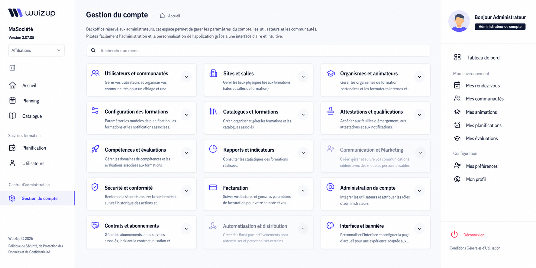 Interface WuizUp avec navigation commune à gauche, navigation profilée à droite et sélection du contexte d’affiliation